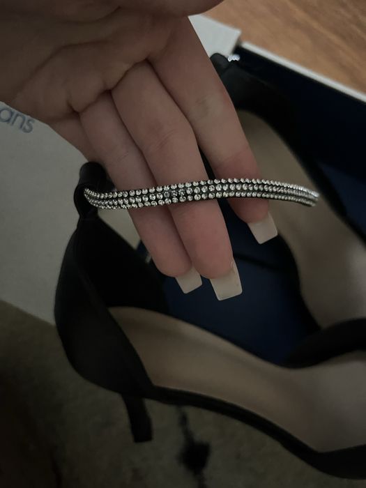 Чисто нови токчета