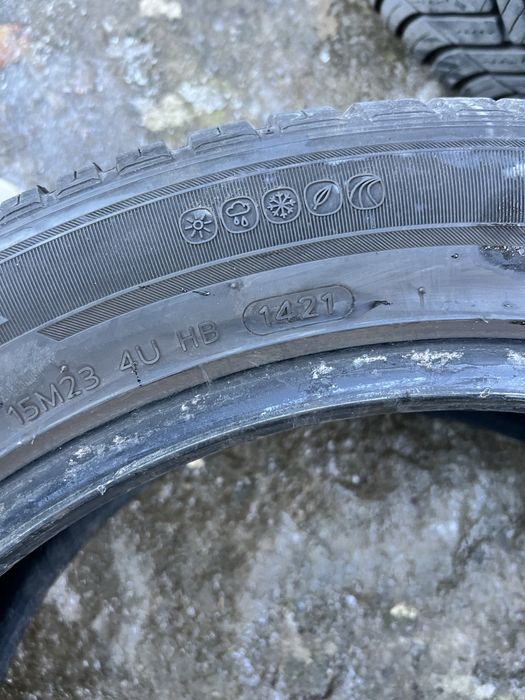 Hankook Kinergy 4s 235 50 19