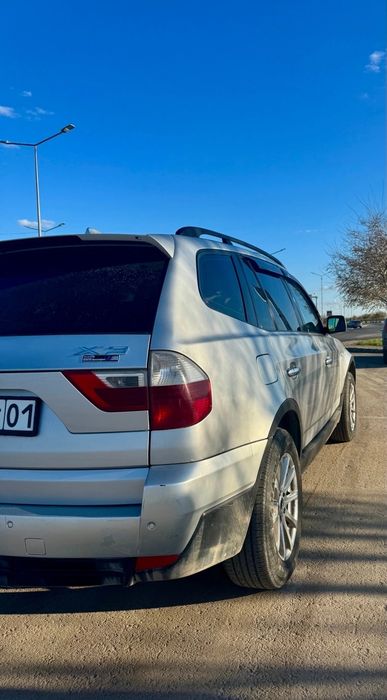 Продам BMW X3 2008
