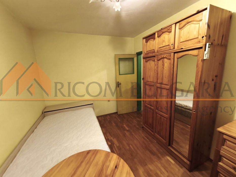 Дава се под наем Едностаен апартамент в Варна, Лятно кино Тракия - 40 кв.м за 250 € - Снимка #4