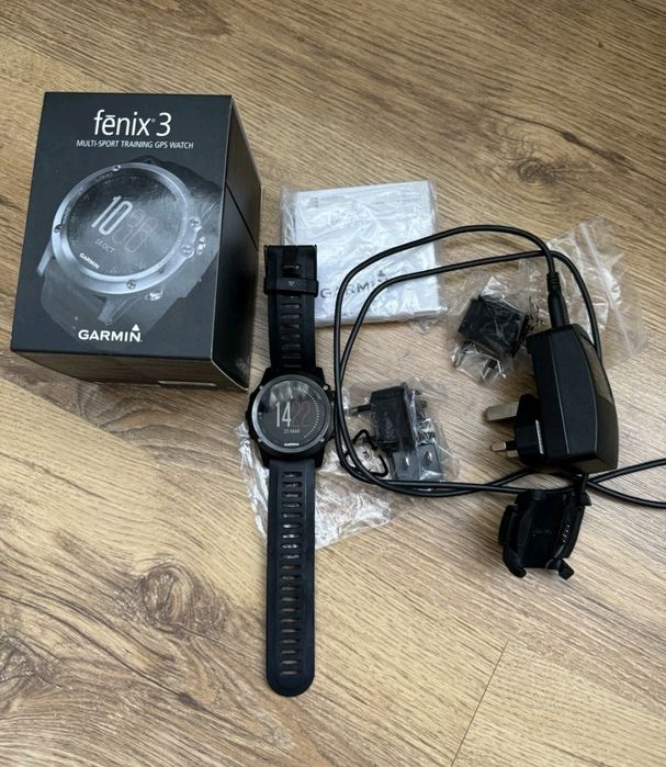 Часовник Garmin Fenix 3
