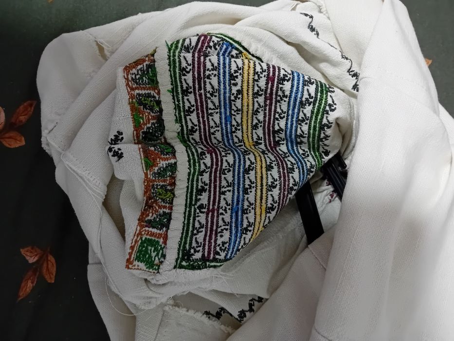 Cămașă tradițională  pentru copii