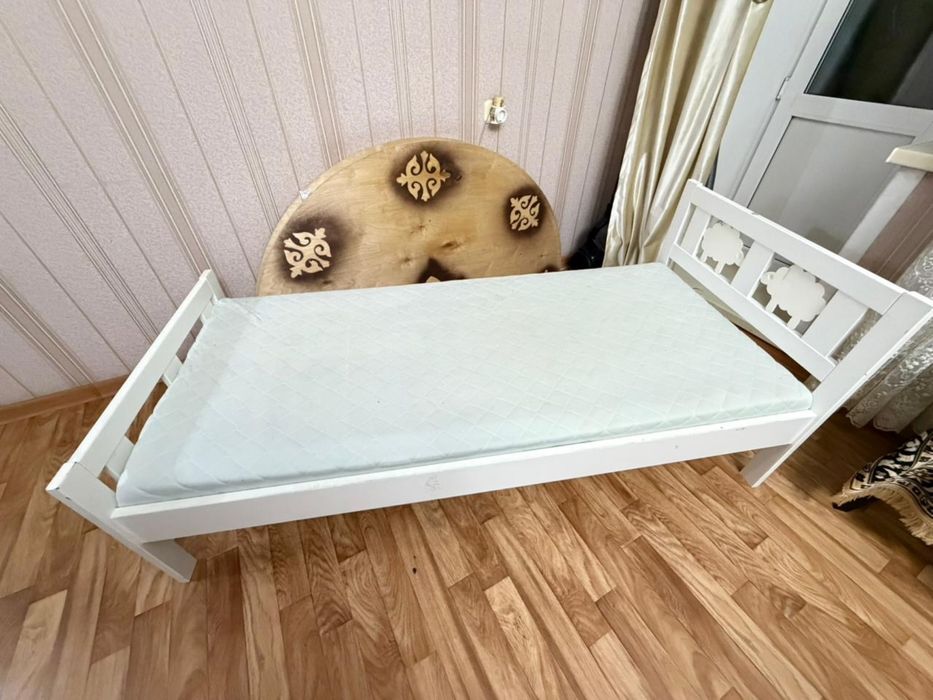 Отдам даром детская кроватка