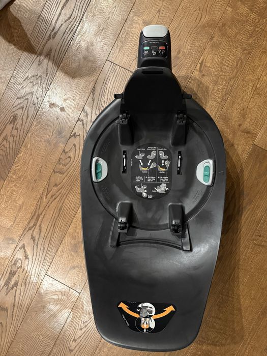 Cybex Cloud Z + въртяща се база