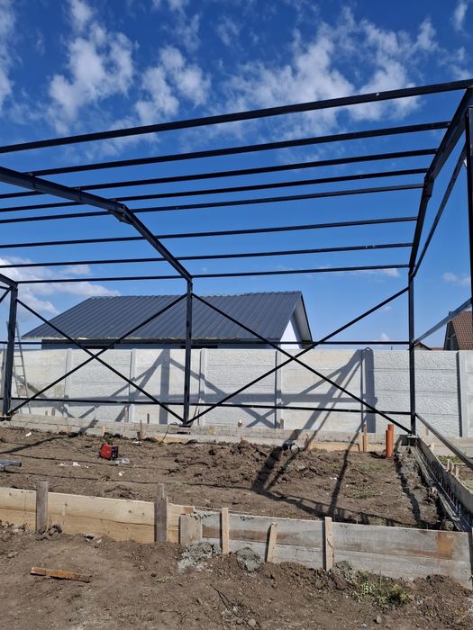 Vând structura metalica 8x10x4 acept și variante auto