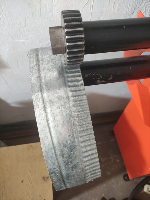 Листогиб .зиг машина