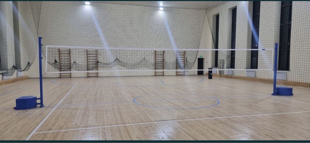 Стойка для волейбола Раздвижая болейболная стойка