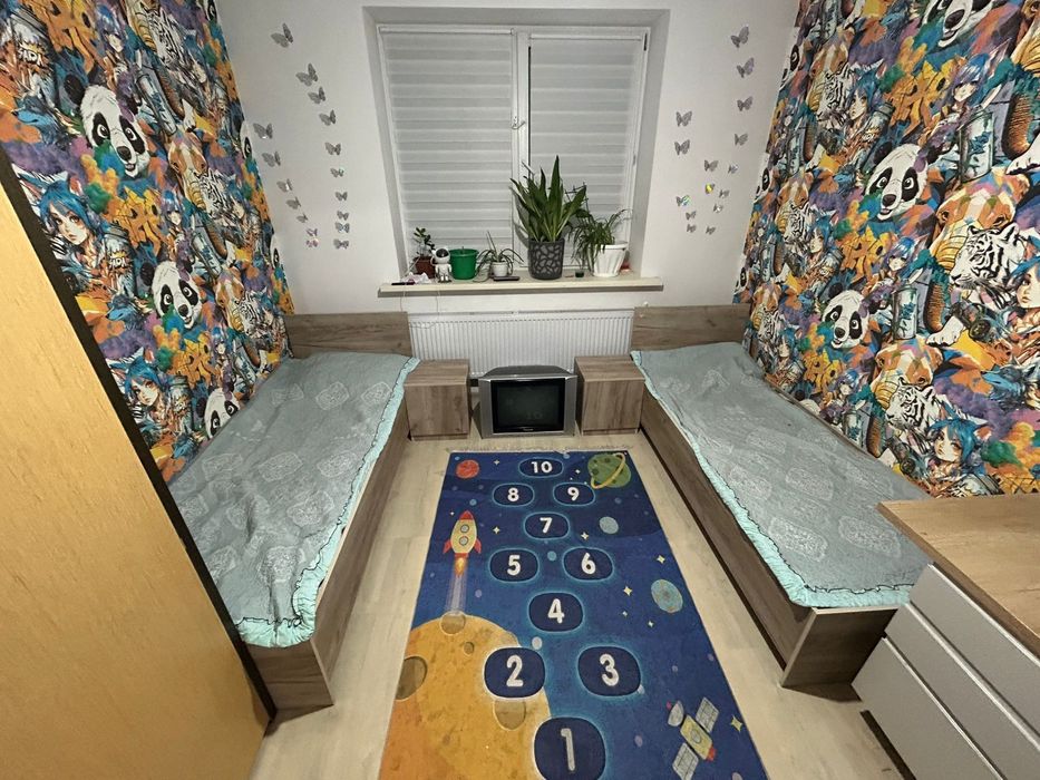 2 кровати в бывшем употребление