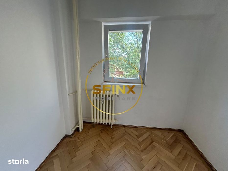 4 camere | Ion Mihalache | 98mp | Garaj