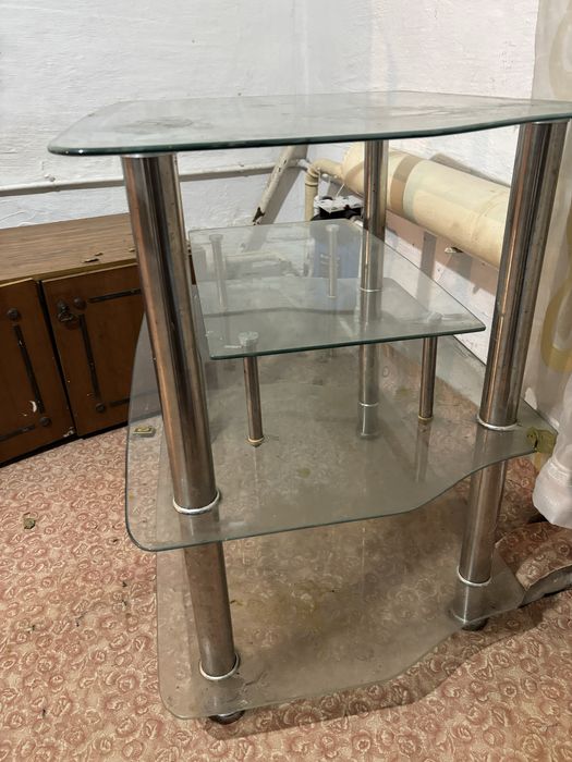 Продам стол