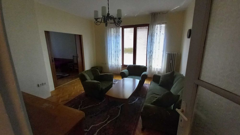 Дава се под наем Тристаен апартамент в София, Лозенец - 75 кв.м за 650 € - Снимка #3