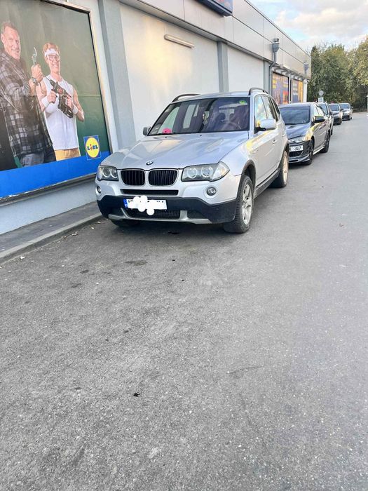 Vând bmw x3 2007
