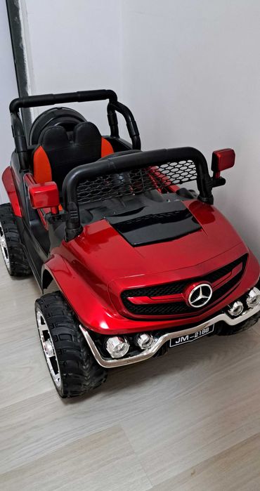 Электромобиль детский