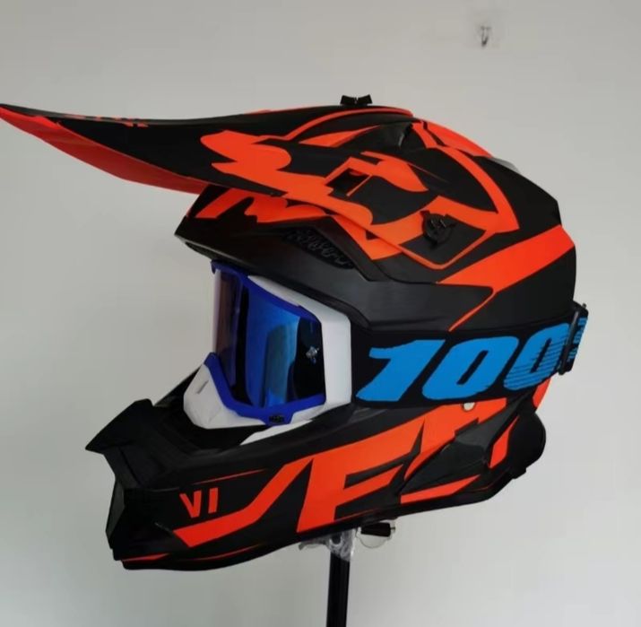 Мото шлемы высокого уровня