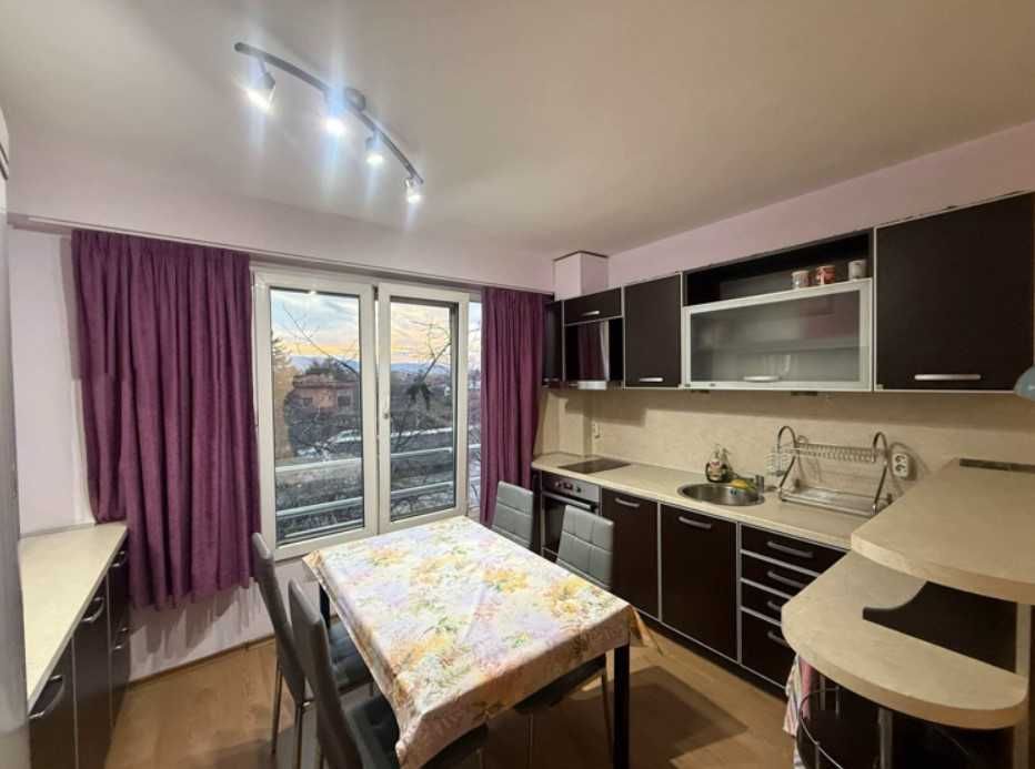 Двустаен апартамент под наем Надежда 1