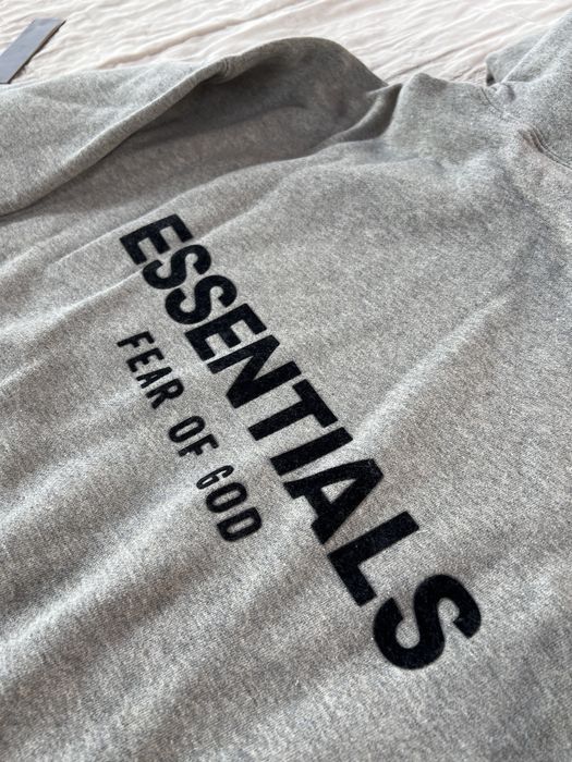 Essentials екип- DARK OATMEAL