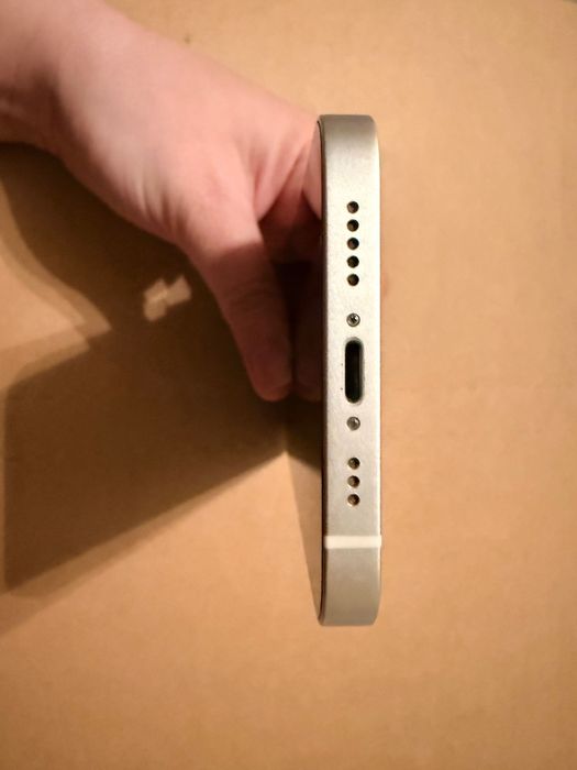 Vând iPhone 12, 64GB, funcțional 100%