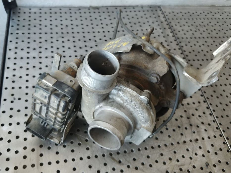 turbina 4.0 tdi ase audi a8 d3  057145701t