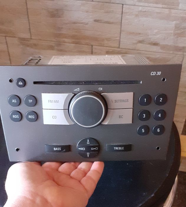 De vînzare lot casetofoane mașină.