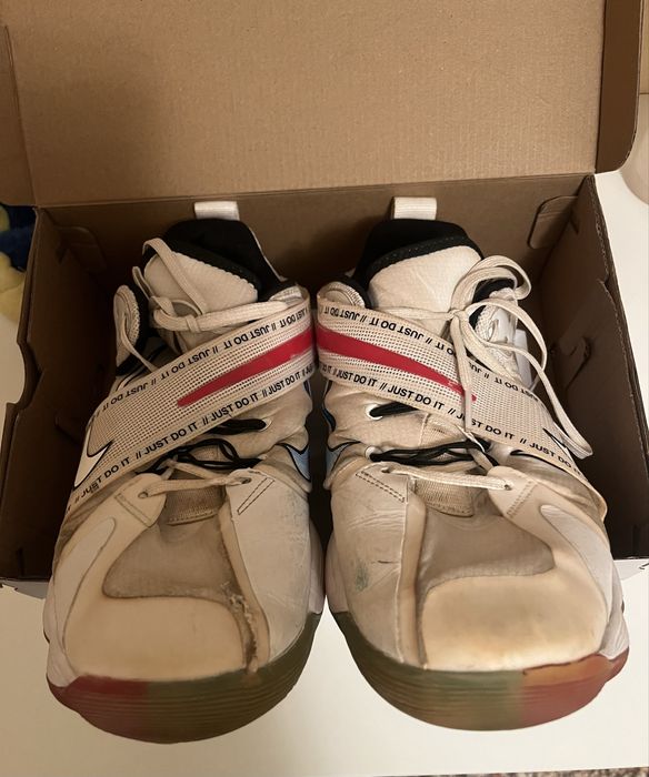 Продам кроссовки Nike, размер 44