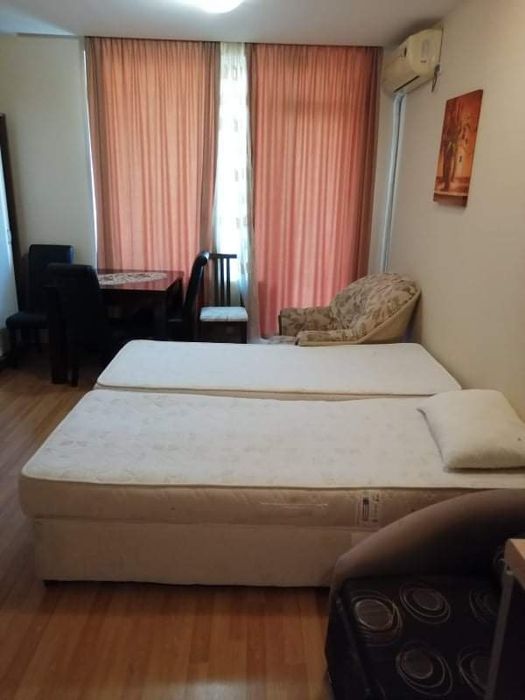 Дава се под наем Едностаен апартамент в к.к. Златни пясъци - 44 кв.м за 306 € - Снимка #4