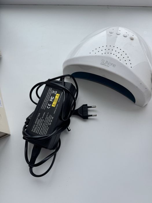 Набор для маникюра, лампа