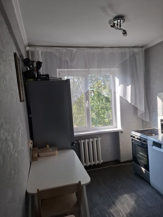 Продам 1- комнатную квартиру в районе ДКМ