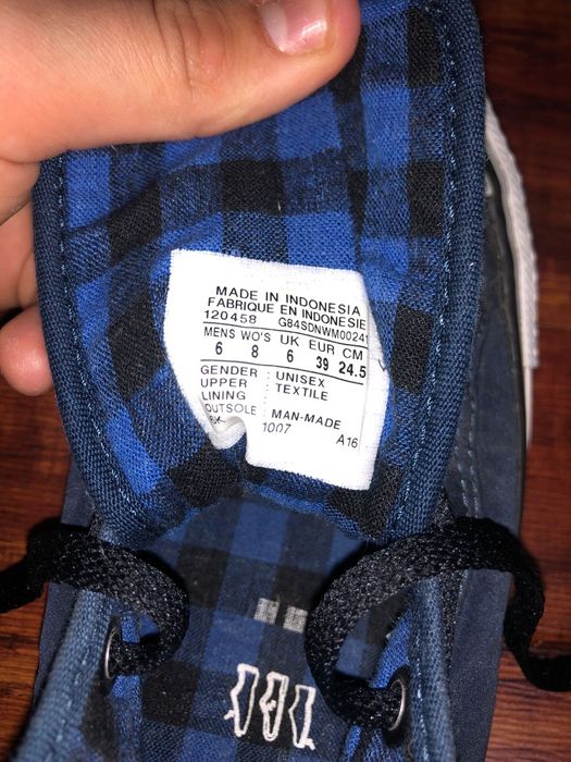 Adidași Converse