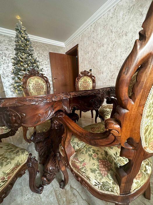 Трапезна барокова маса