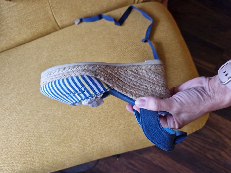 Чисто нови бувки O'Neil