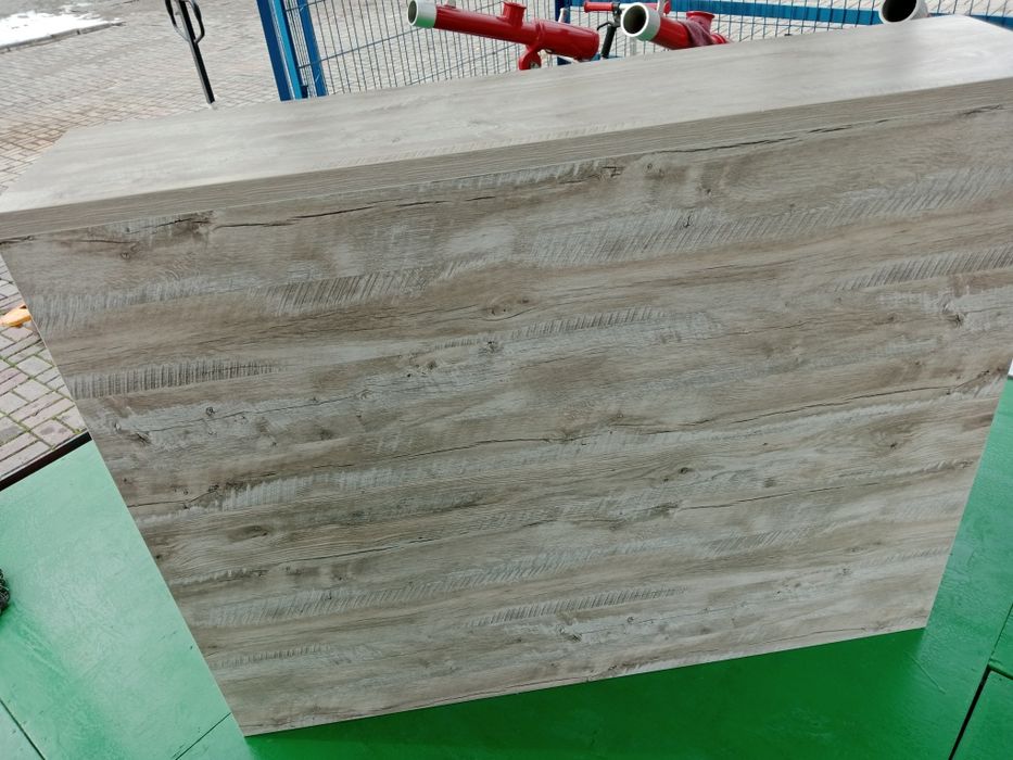 Продам стол для ресепшена,бар и тд