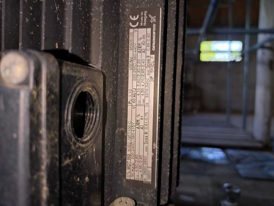 Grup pompare GRUNDFOS CRN 3 cu unitate de comanda