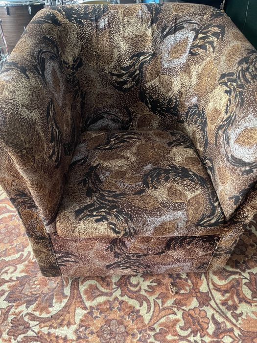 Кресла в продаже