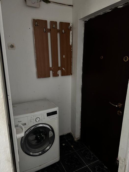 Vând garsoniera Iacob Andrei Ferentari