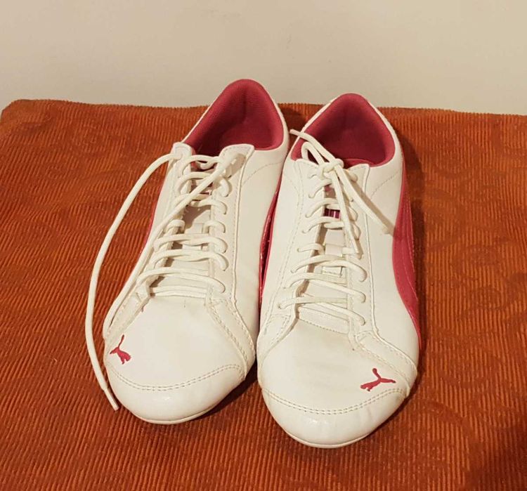 Pantofi pentru fete, Puma, marimea 36