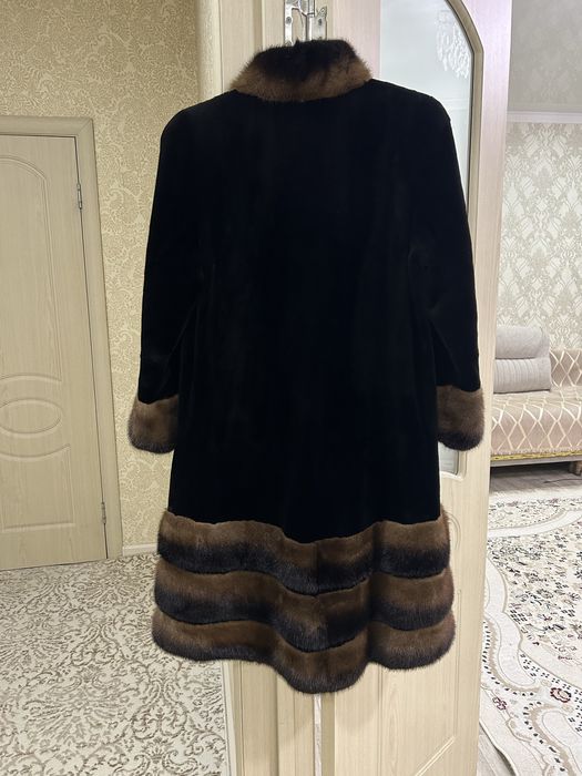 Продам шубу норковая