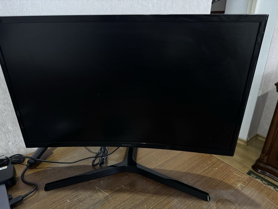 Монитор самсунг)