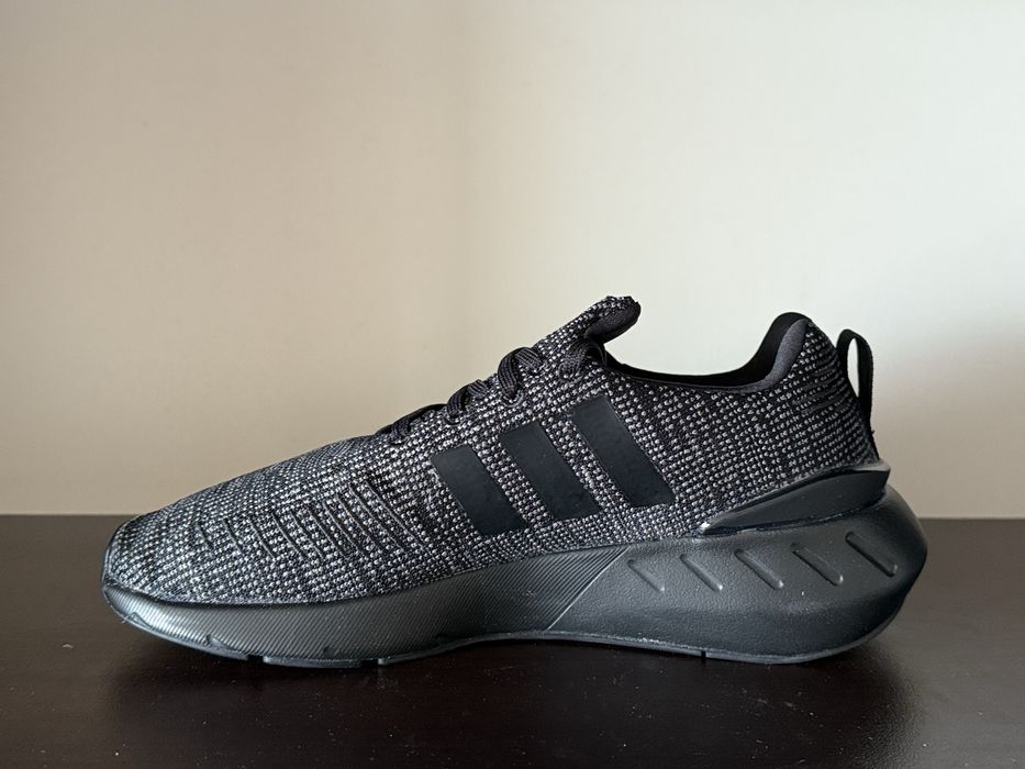 ADIDAS SWIFT RUN 22 J / Налични 36н 22.5н/38.5н 24см/39н 24см