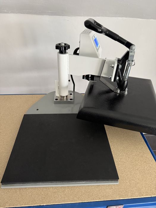 Термо преси Geoknight и принтер EPSON F100 сублимационен гаранционни