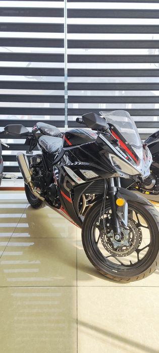 Yamaha V6 инжектор АБС радиатор 2 цилиндр кредит, рассрочка без взноса