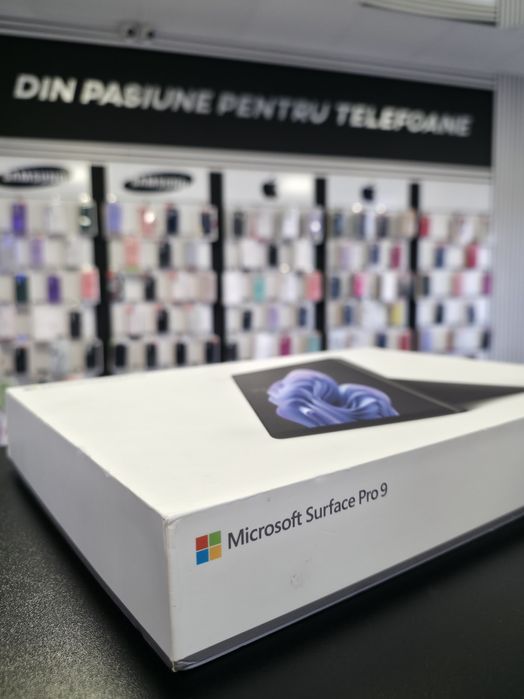 Microsoft Surface 9 Pro / Graphite / nou / i7/16/256 SSD / DeluxGSM