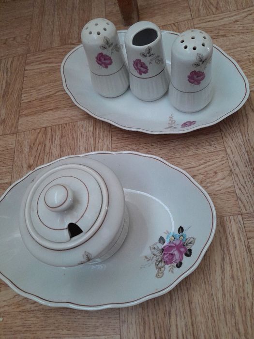 Столовый  сервиз