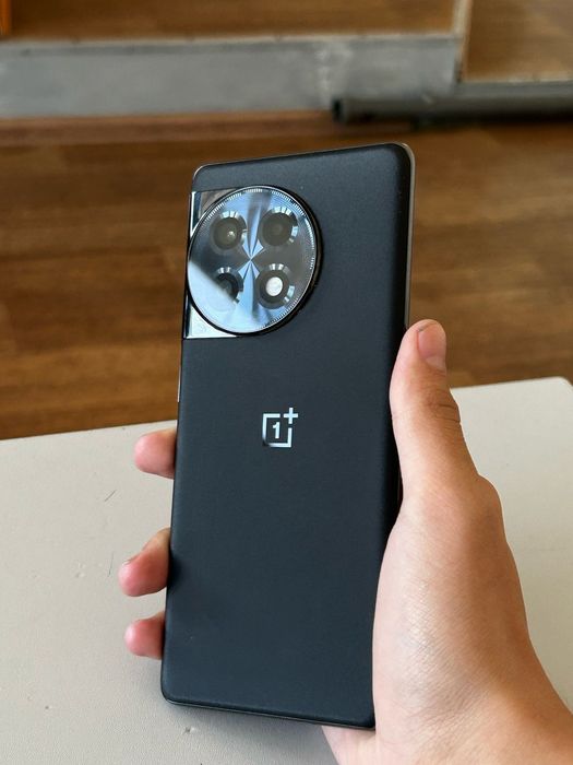 Oneplus 11r продажа/обмен интересен