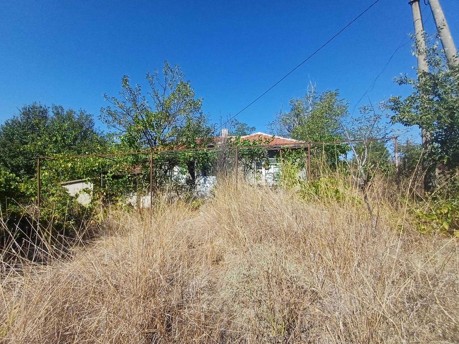 Продава се Къща в с. Великово, Област Стара Загора - 60 кв.м за 250 €/кв.м - Снимка #2