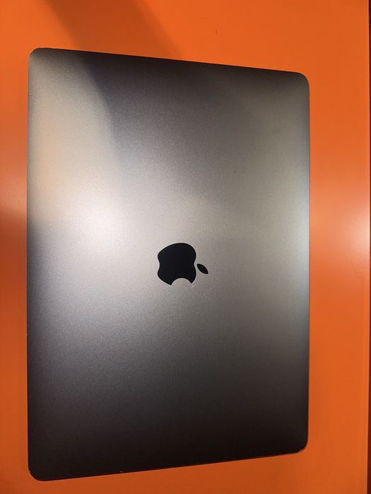 Apple MacBook Air M1 2020 – Отлично състояние | 512GB