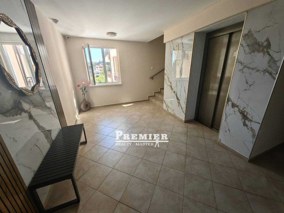 Продава се Двустаен апартамент в Бургас, Акациите - 67 кв.м за 1403 €/кв.м - Снимка #14