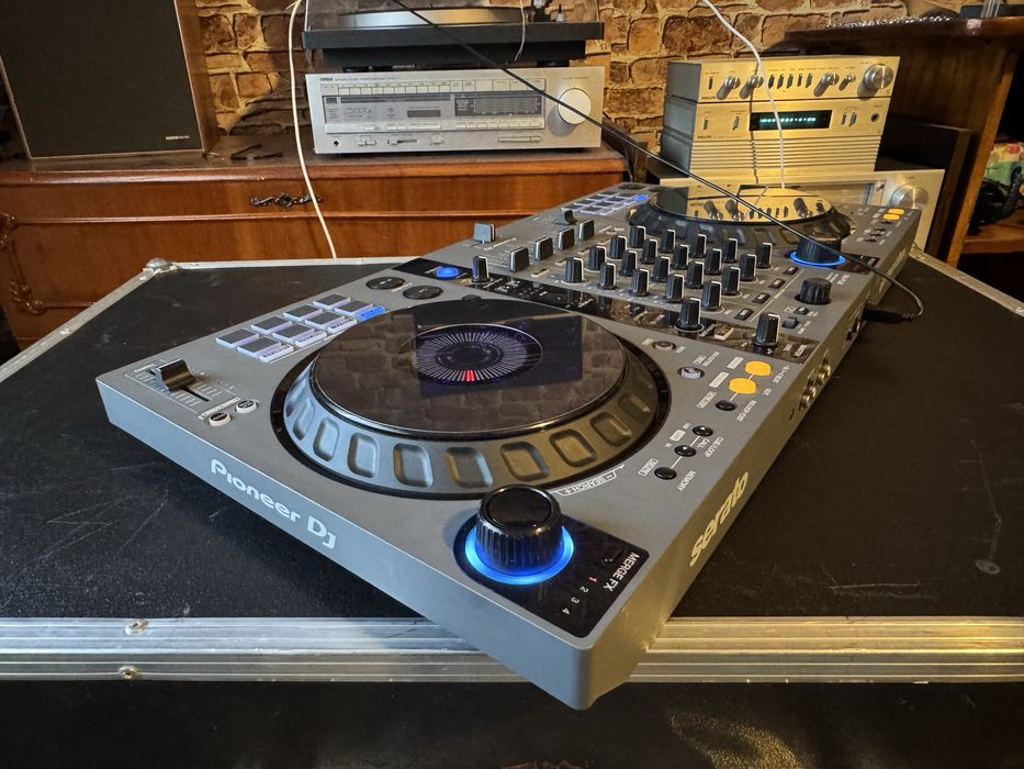 Consola Dj  Pioneer DDJ-FLX6-GT