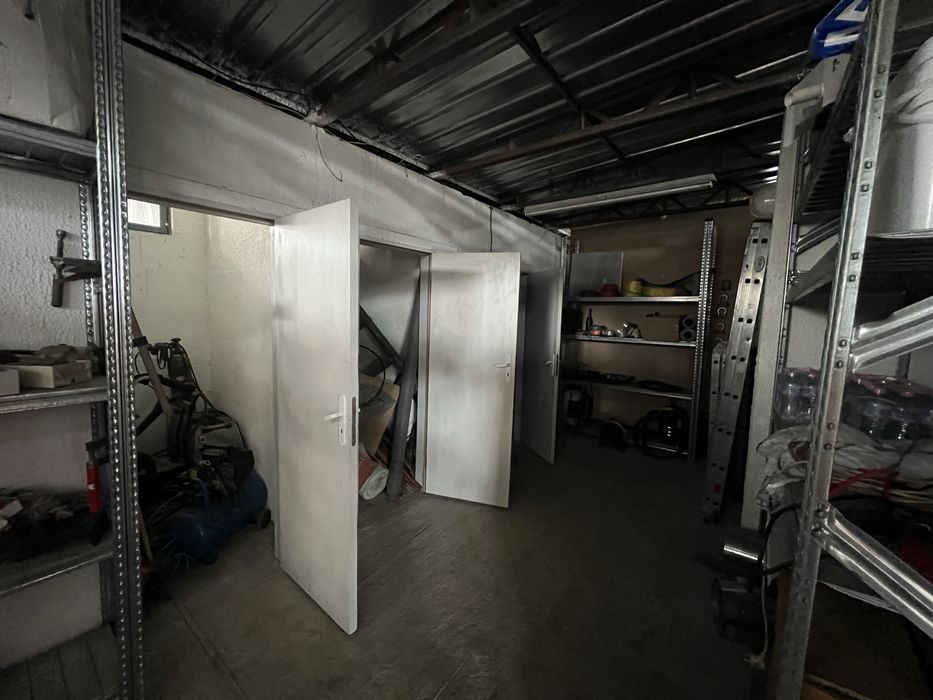 Дава се под наем Склад в с. Яна, Област София-град - 920 кв.м за 3680 € - Снимка #6