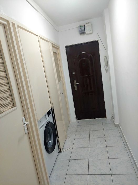 Inchiriez apartament cu o camera