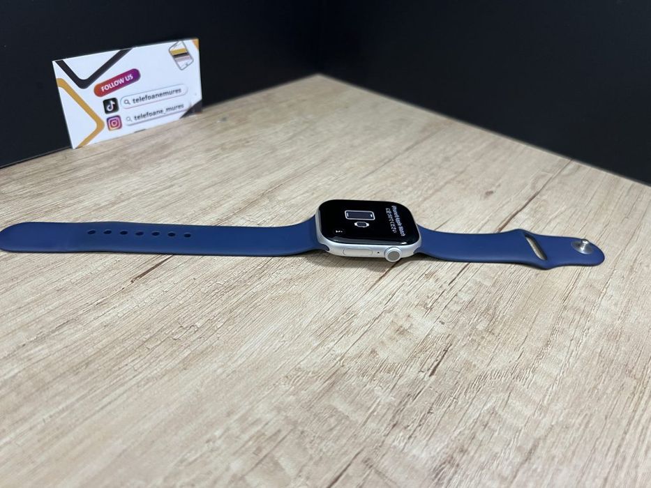 Apple Watch Seria 10 46mm Silver/Blue Second-Hand Bun 2 ani garanție,